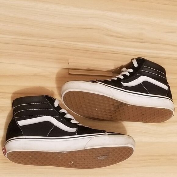 Van's SK8 Hi OTW Classic Shoes - Picture 5 of 6